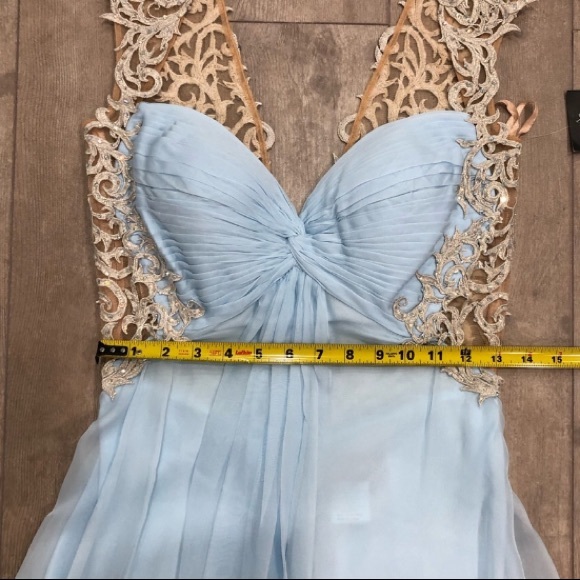 BNWT La Femme chiffon gown - Picture 9 of 12